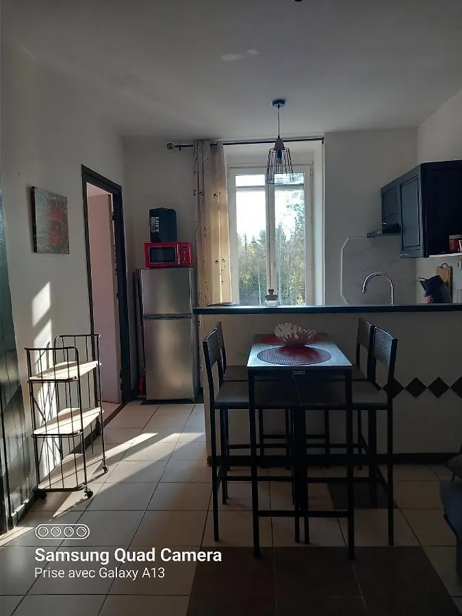 Apartment Appartement Babe Joyeuse