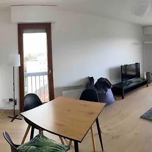  Appartement Vaste Et Lumineux T2