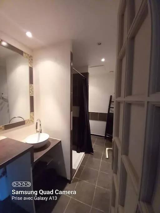 Appartement Babe Joyeuse 0*,  France