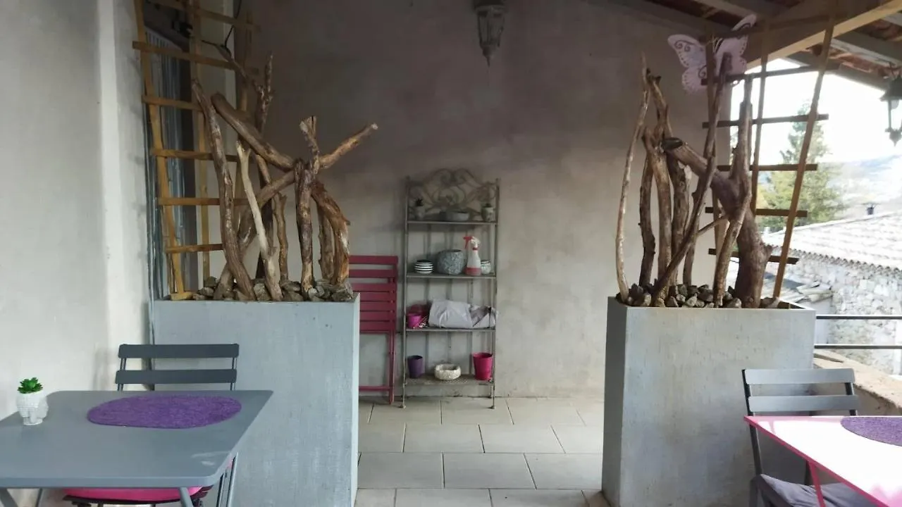 Apartment Appartement Babe Joyeuse France